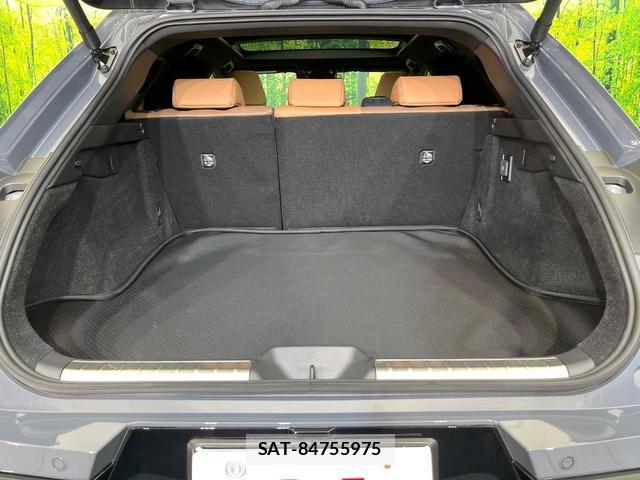 Toyota CROWN 2024-01 8363045-10
