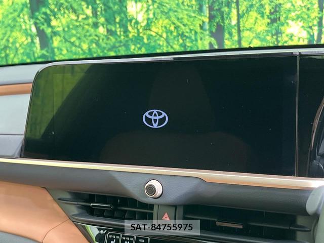 Toyota CROWN 2024-01 8363045-4