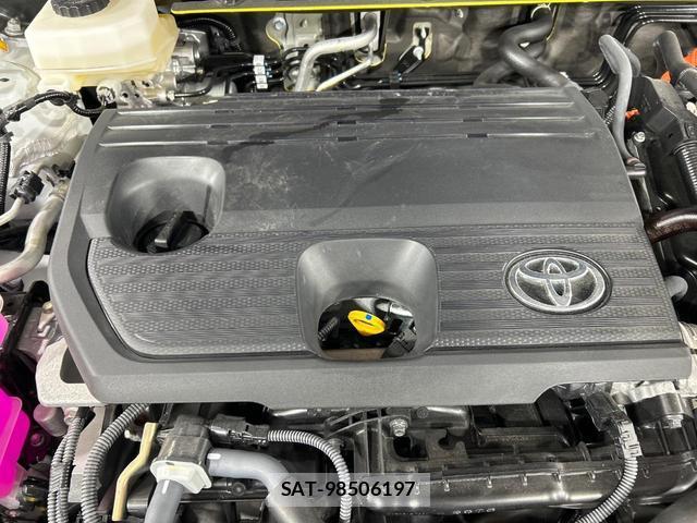Toyota CROWN 2024-02 8363150-17
