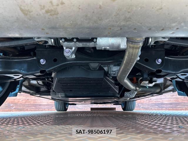 Toyota CROWN 2024-02 8363150-18