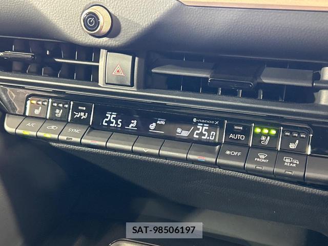 Toyota CROWN 2024-02 8363150-5