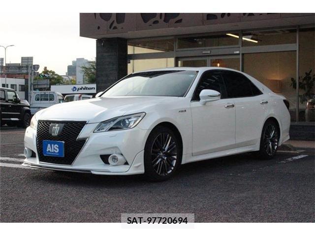 Toyota CROWN 2013-05 8360487-0