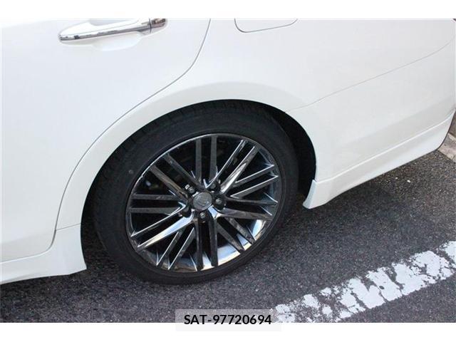 Toyota CROWN 2013-05 8360487-17