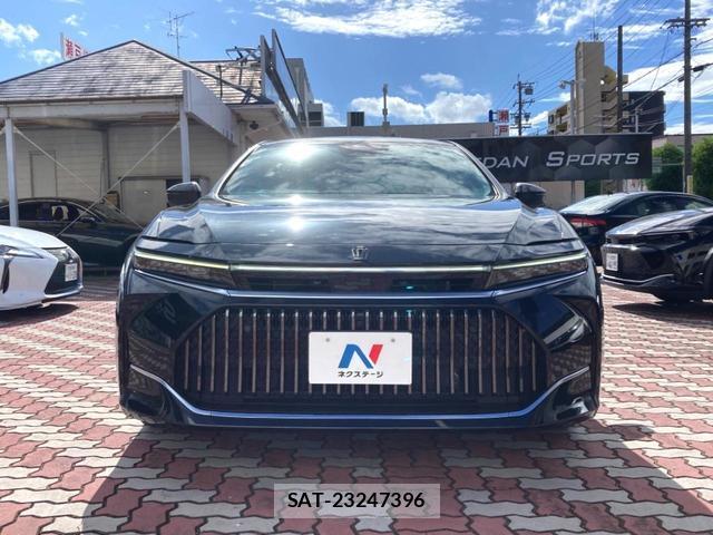 Toyota CROWN 2024-10 8361569-13