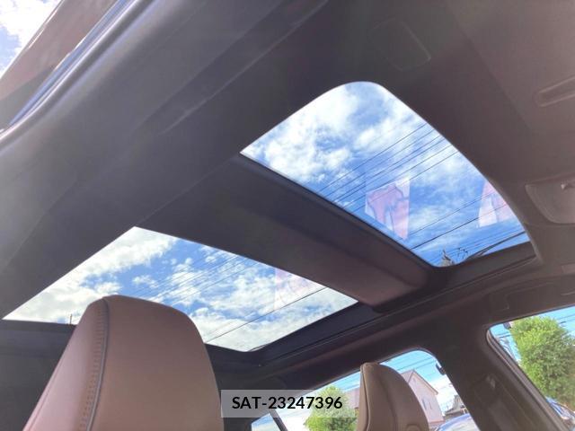 Toyota CROWN 2024-10 8361569-2
