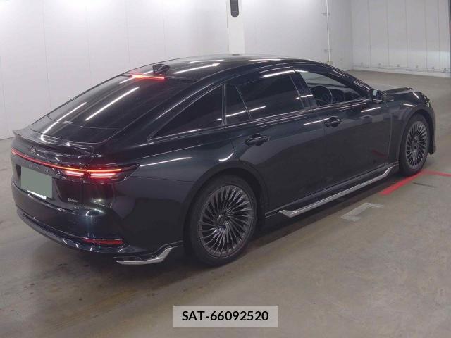 Toyota CROWN 2024-03 8361946-1