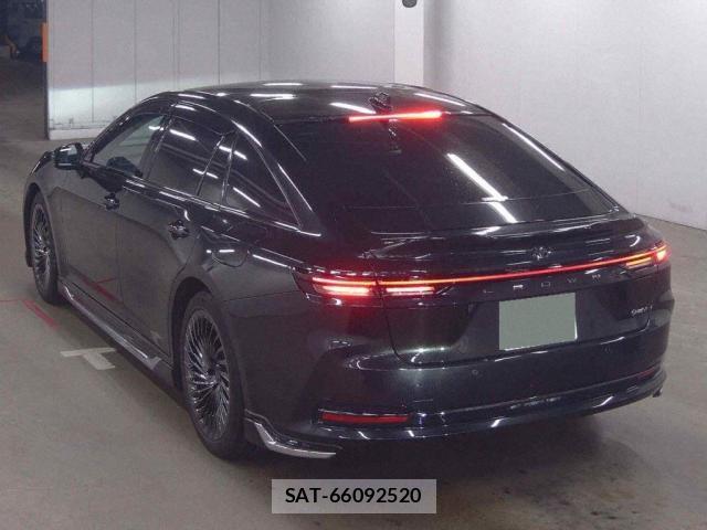 Toyota CROWN 2024-03 8361946-3
