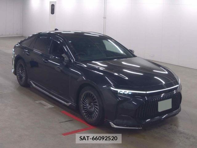 Toyota CROWN 2024-03 8361946-4