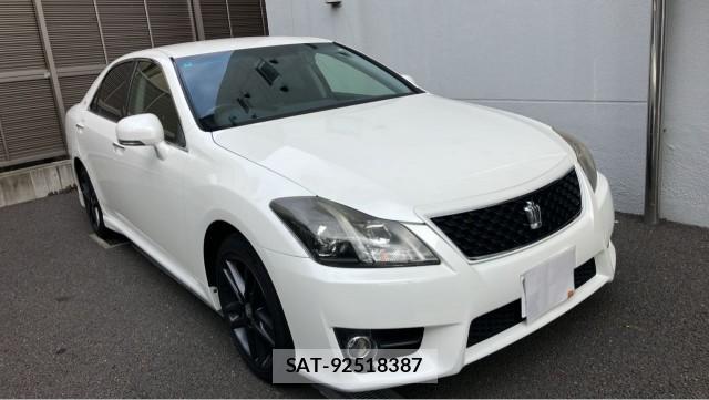 Toyota CROWN 2012-06 8362273-11