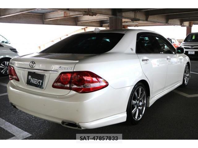 Toyota CROWN 2008-04 8362620-1