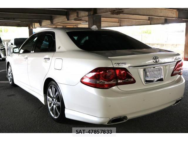 Toyota CROWN 2008-04 8362620-10