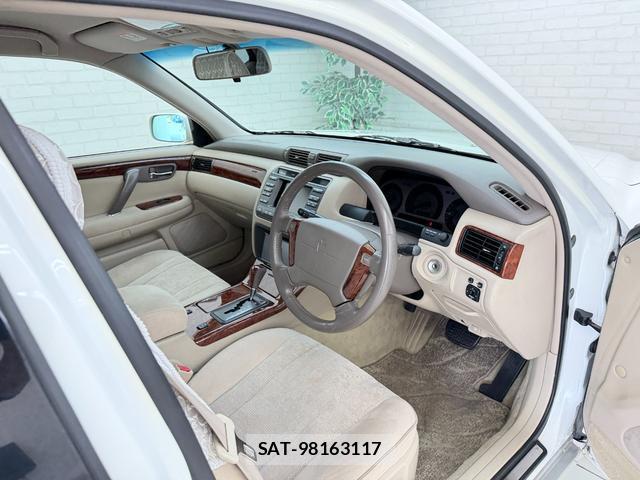 Toyota CROWN 1999-10 8362950-12