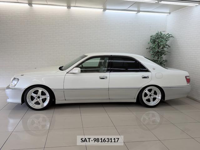 Toyota CROWN 1999-10 8362950-17