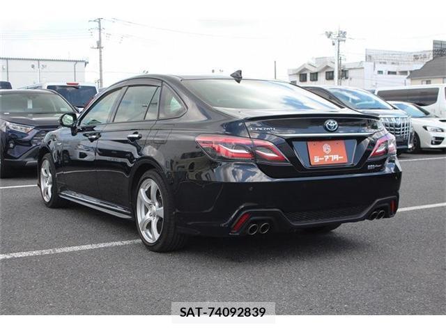 Toyota CROWN 2018-11 8362962-10