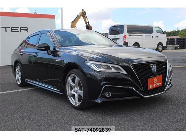 Toyota CROWN 2018-11 8362962-6