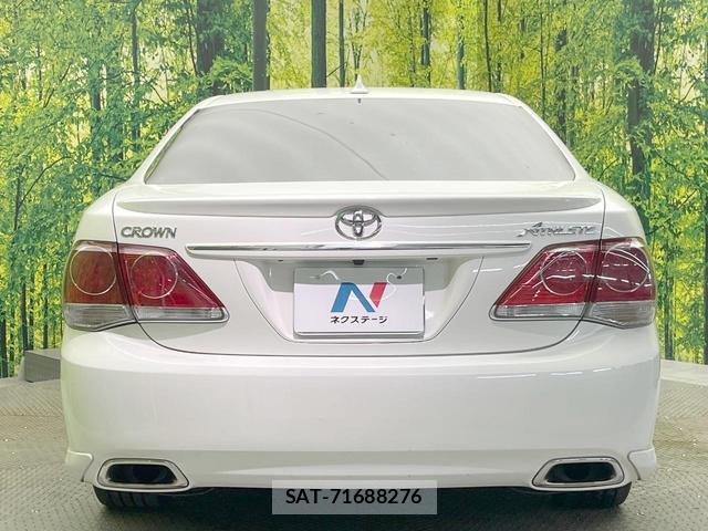 Toyota CROWN 2011-03 8363308-14