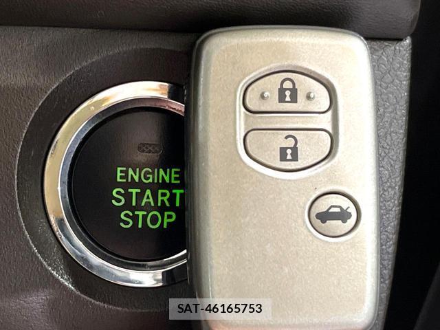 Toyota CROWN 2012-08 8363670-7