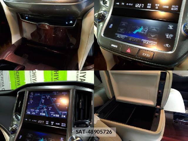 Toyota CROWN 2013-12 8363817-5