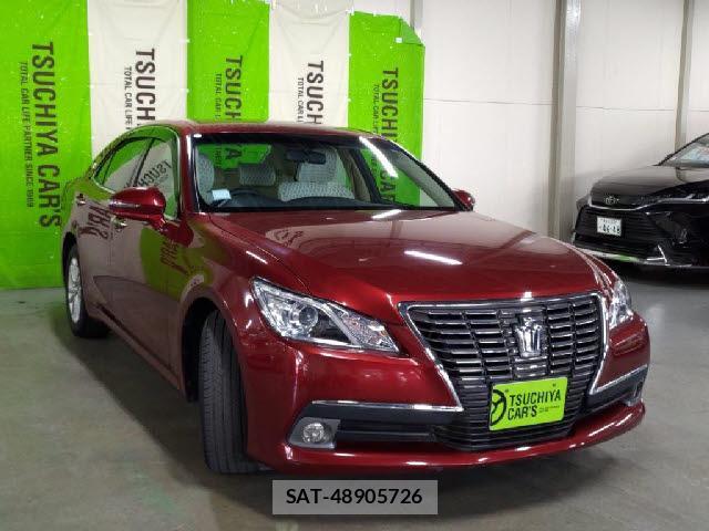 Toyota CROWN 2013-12 8363817-8