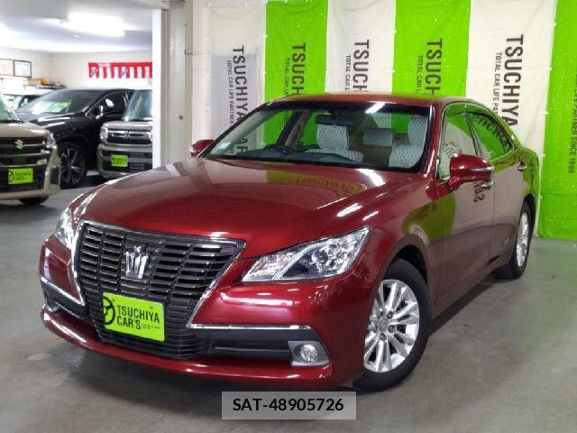 Toyota CROWN 2013-12 8363817-9