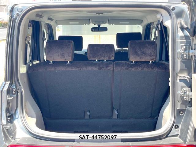 Nissan CUBE 2011-04 8362688-9