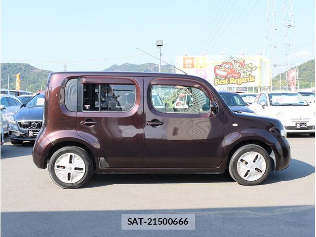 Nissan CUBE 2013-05 8362886-10