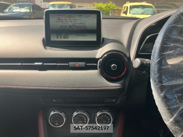 Mazda CX-3 2016-02 8360664-17