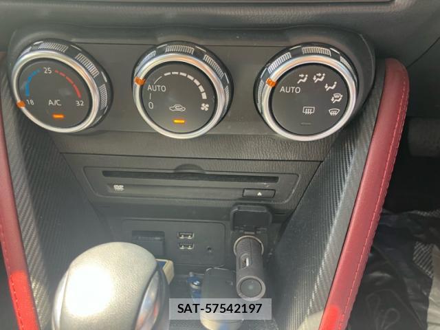 Mazda CX-3 2016-02 8360664-18