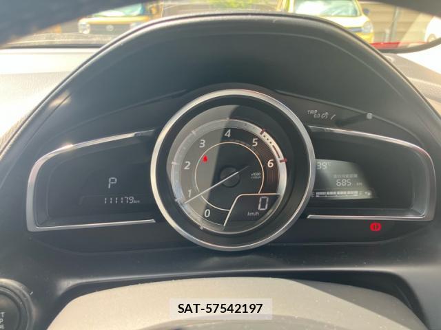 Mazda CX-3 2016-02 8360664-8