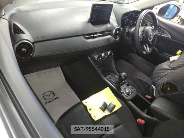 Mazda CX-3 2023-08 8361372-2