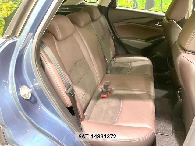 Mazda CX-3 2017-03 8361496-9