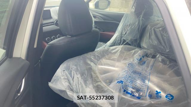Mazda CX-3 2015-02 8361715-19