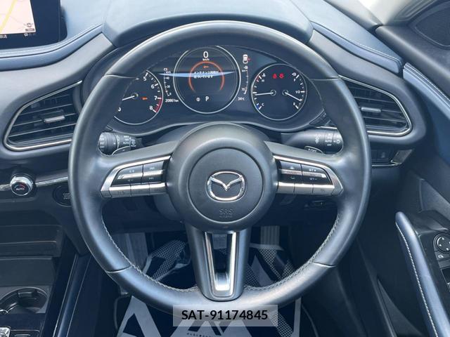 Mazda CX-30 2022-12 8360803-11