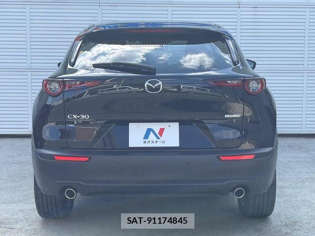 Mazda CX-30 2022-12 8360803-15