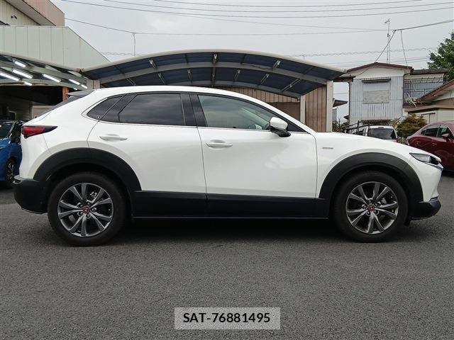 Mazda CX-30 2020-09 8360983-10