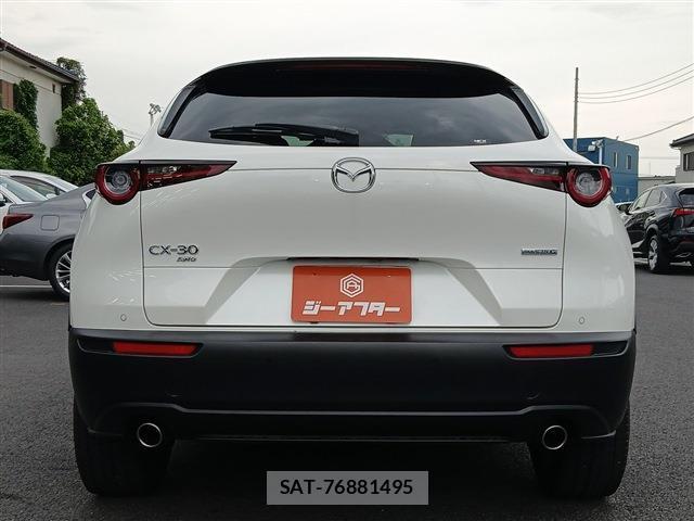 Mazda CX-30 2020-09 8360983-11