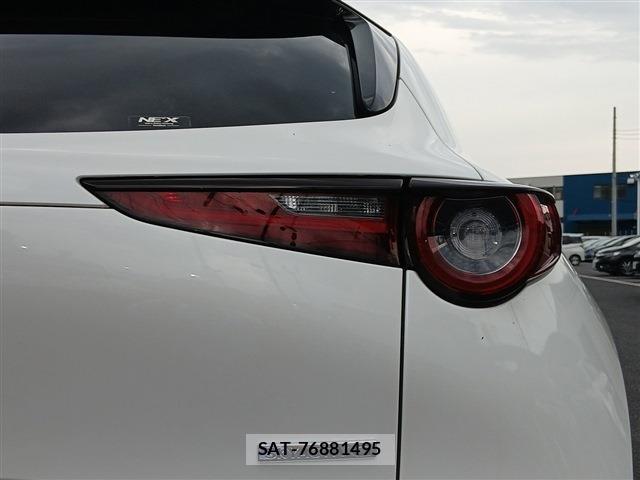 Mazda CX-30 2020-09 8360983-14