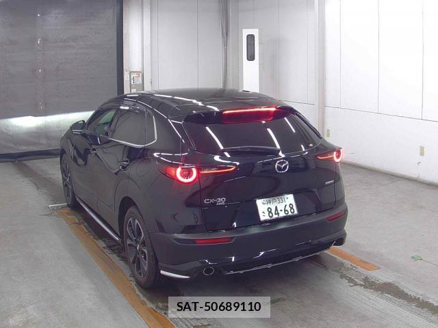 Mazda CX-30 2022-01 8361189-4