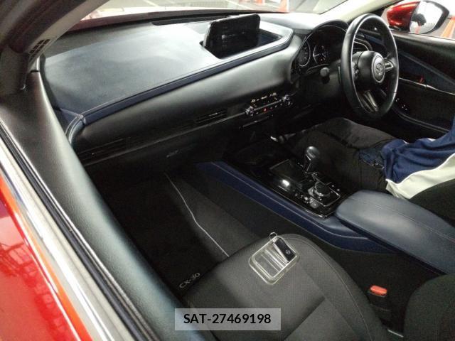 Mazda CX-30 2023-03 8361293-2