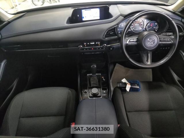 Mazda CX-30 2022-02 8362093-2