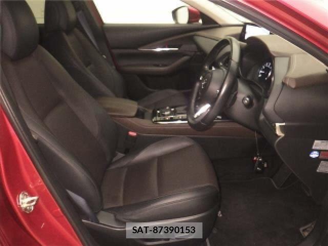 Mazda CX-30 2022-06 8362177-3