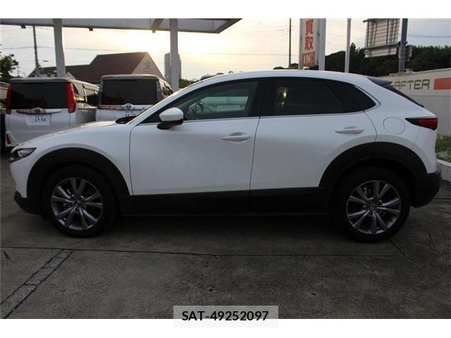 Mazda CX-30 2019-11 8363017-9
