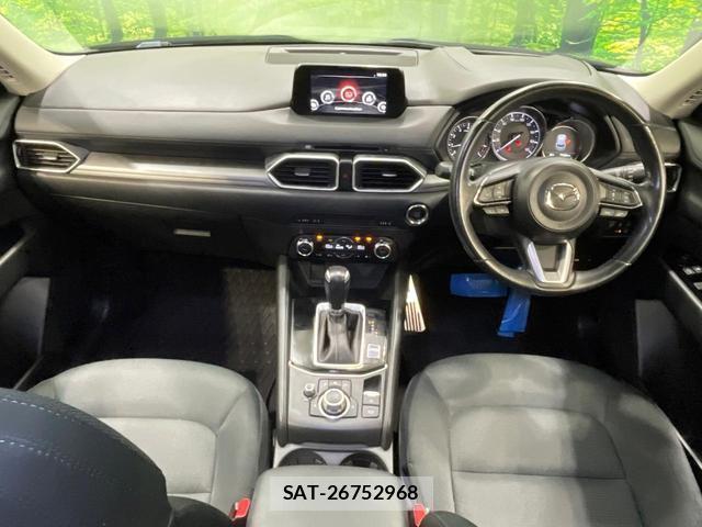 Mazda CX-5 2017-03 8360642-3