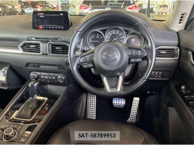 Mazda CX-5 2017-08 8361308-2