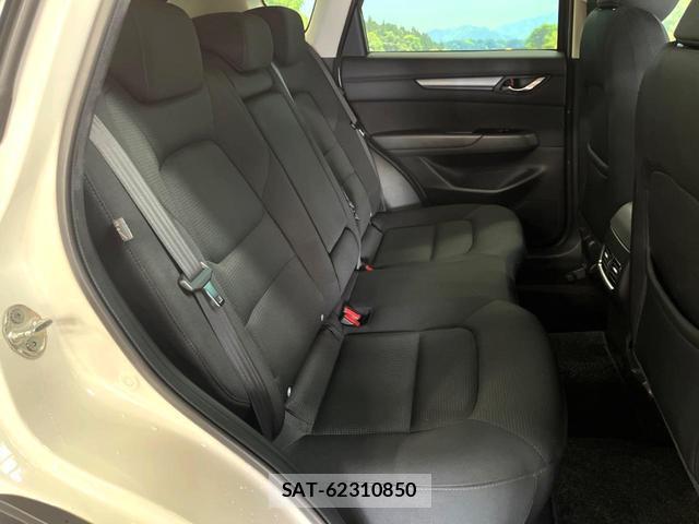 Mazda CX-5 2020-01 8361921-8