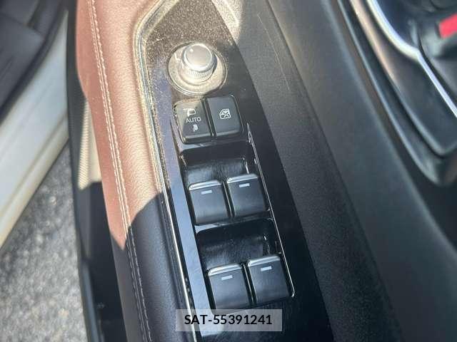 Mazda CX-8 2021-03 8361856-13