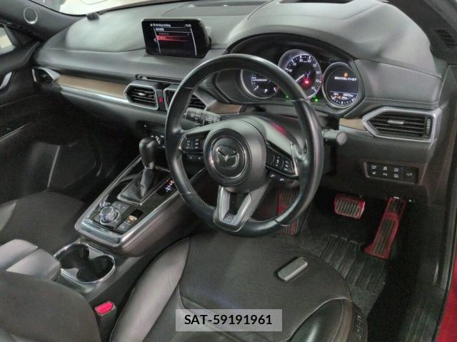Mazda CX-8 2018-02 8361943-2