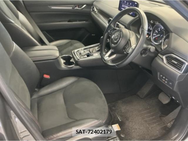 Mazda CX-8 2022-03 8361958-3
