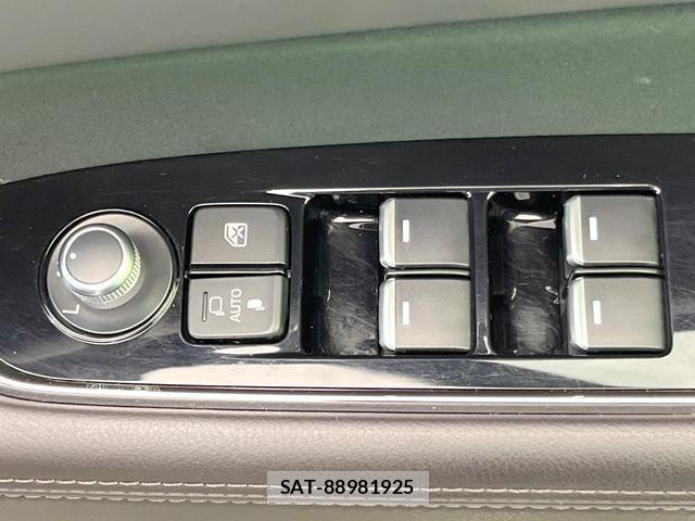Mazda CX-8 2020-01 8362540-19