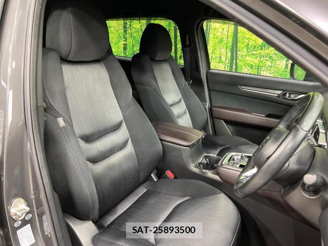 Mazda CX-8 2018-01 8362762-7